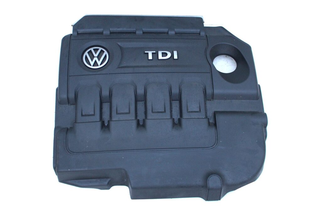 04L103925Q VW 1.6 Dizel (CLH) Motor Üst Kapağı (Süngerli)